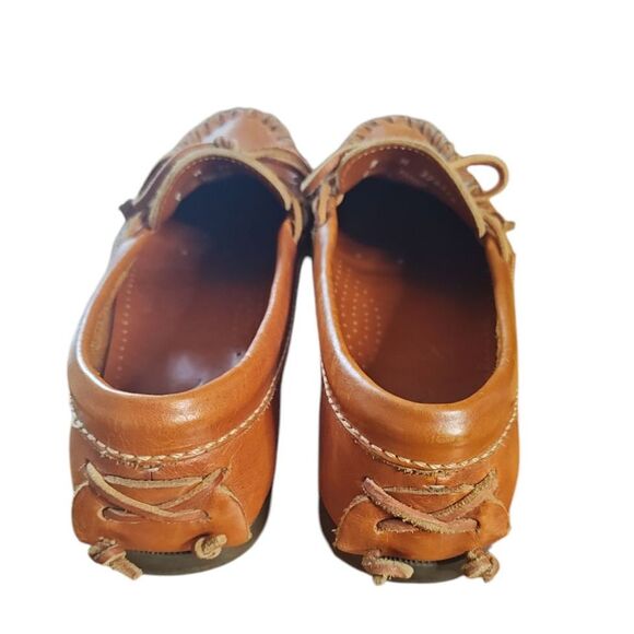 L.L. Bean Mens Leather Moccasin Loafers size 8 Driving Boat Shoes Brown Preppy - Picture 3 of 4
